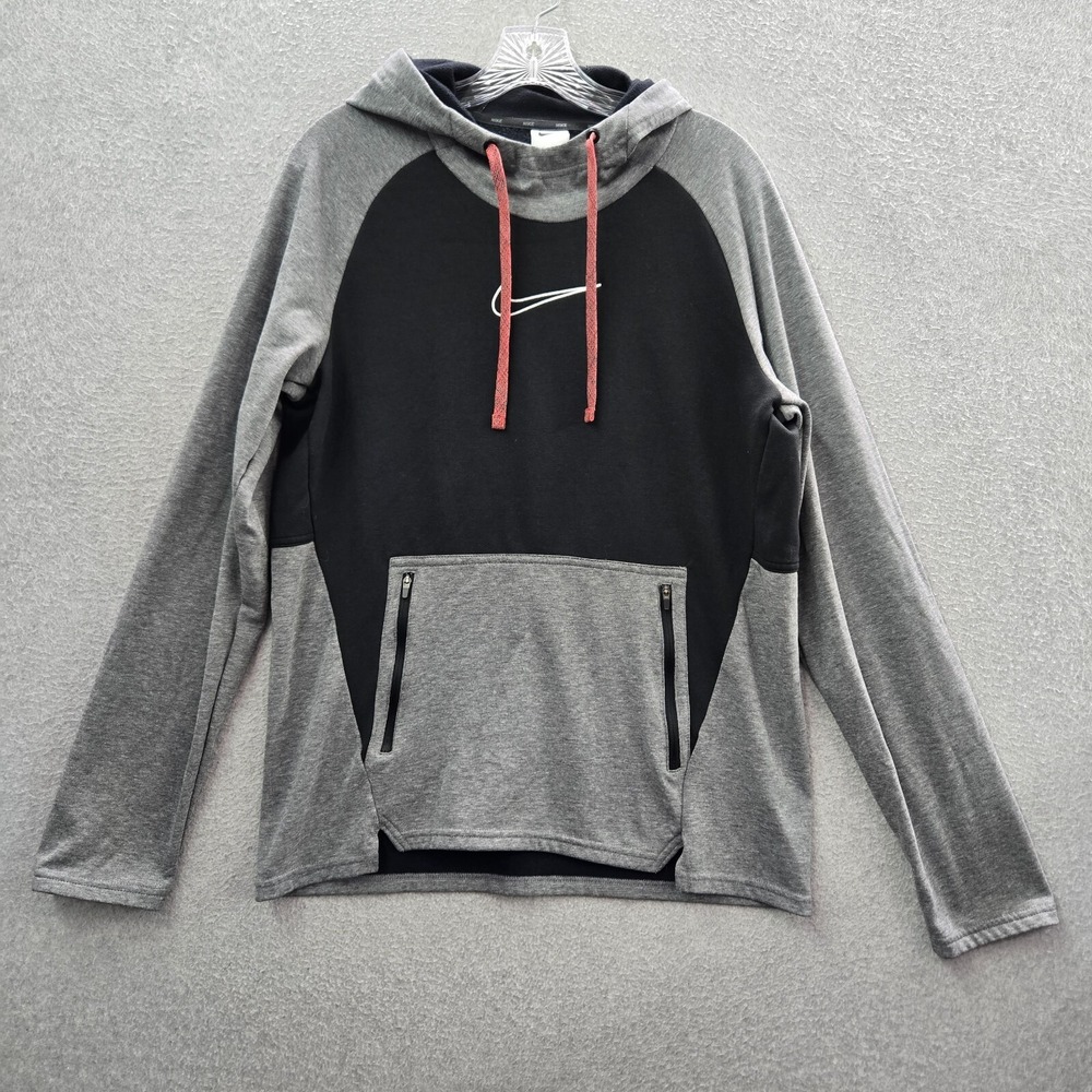 Nike Men Sweatshirt Medium‎ Black Hoodie Center Logo Embroidered Therma Fit
